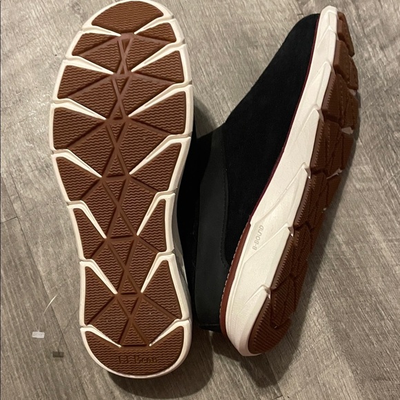 L L Bean Shoes - Picture 3 of 5